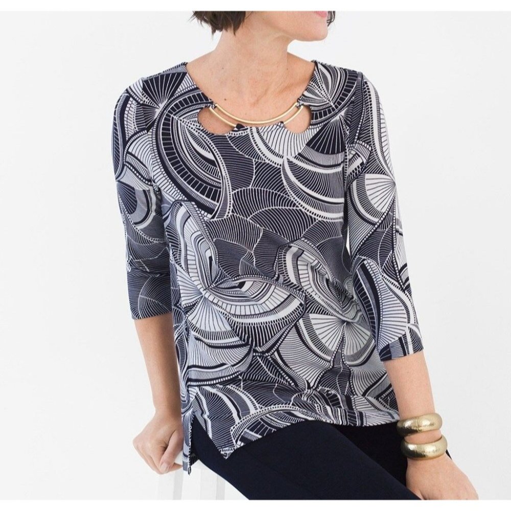 Chicos Travelers 0 Black White Blouse Top Butterfly Abstract Print Liquid Knit S